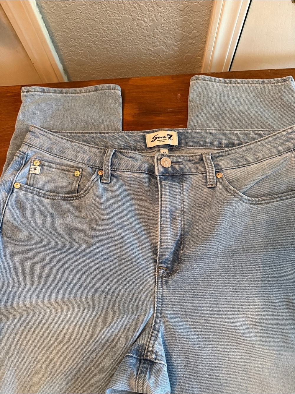 Seven7 Light Blue Denim Jeans